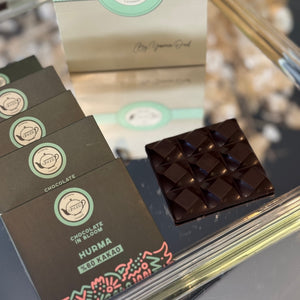 “Rafine Şekersiz Çikolata Gerçekten Sağlıklı mı? İşte Bilmeniz Gerekenler”